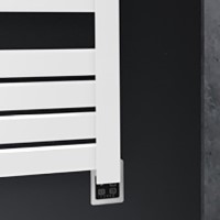 Towel Warmer with Broad Flat Panels