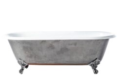 Clawfoot Tub with Polished Iron Exterior