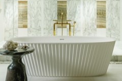 Oval Freestanding Bath with with Fluted Exterior