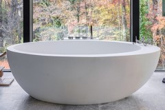 Oval Freestanding Bath with Wide Deck Area