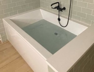 66 x 42 Heated Soaking Tub with Skirt and Flange