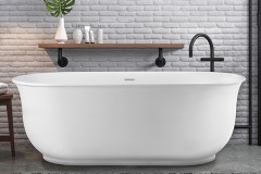 Oval Bath with Curving Sides and Recessed Base