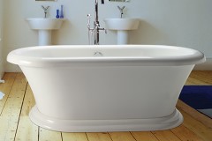 Oval Tub, Center Drain, Rolled Rim, Pedestal