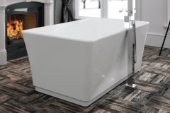 Rectangle Freestanding Bath, Curving Sides, Center Side Drain