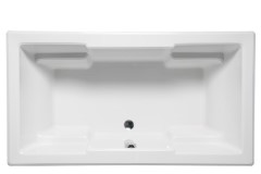 Rectangle 60 x 32 Tub, Center Drain, 4 Armrests