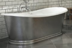 Oval Tub with White Interior, Hammered Nickel Exterior