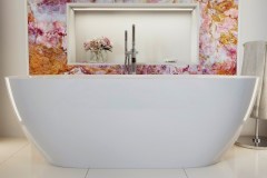 Oval Freestanding Bath with Center Side Drain & Wide, Flat Rim