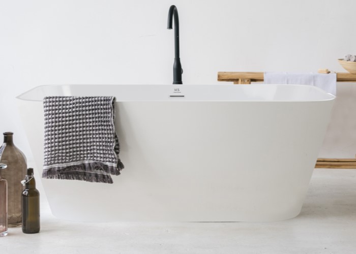 Rectangle Freestanding Bath, Rounded Corners, Slanted Sides