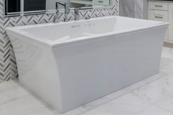 Rectangle Freestanding Tub with Wide Rim for Faucet